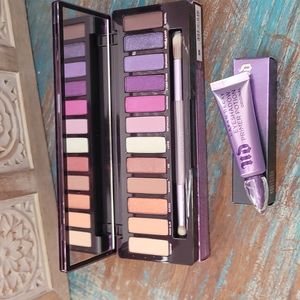 Urban Decay Ultraviolet Eyeshadow Palette and Eyeshadow Primer Potion